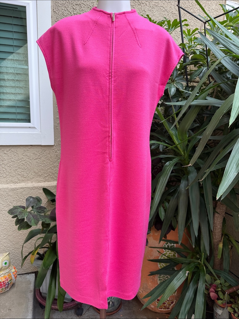 New St. John Vibrant Hot Pink Knit Midi Shift Dress with Front Zip and Pockets